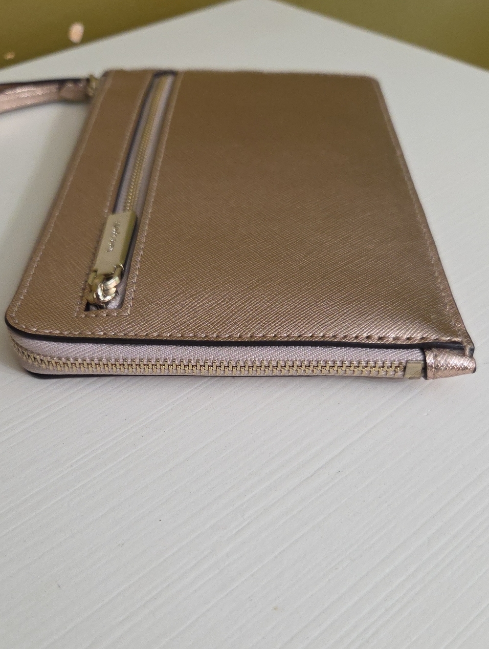 NWOT kate spade Metallic Rose Gold Wristlet Clutch - Picture 5 of 9